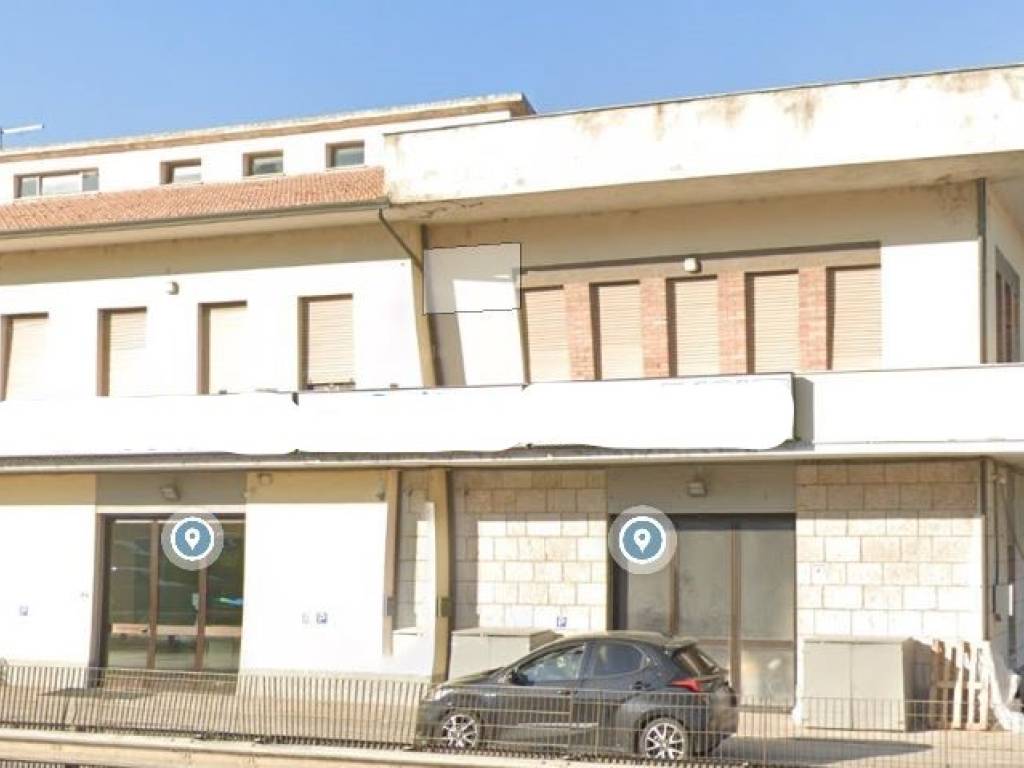 ufficio in vendita a Perugia in zona Collestrada