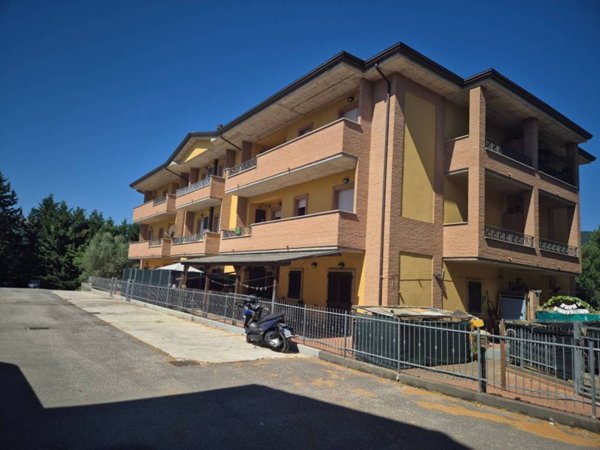 appartamento in vendita a Perugia in zona Parlesca