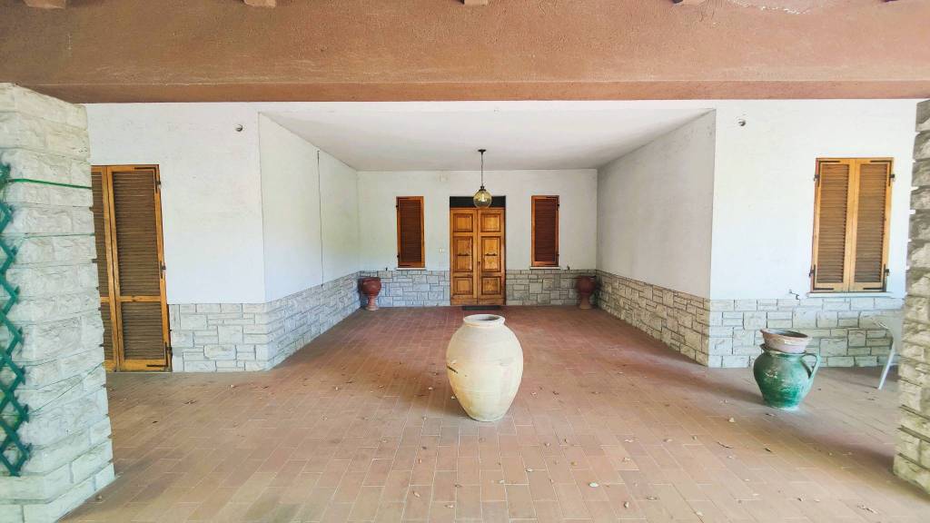 casa indipendente in vendita a Perugia in zona Casaglia