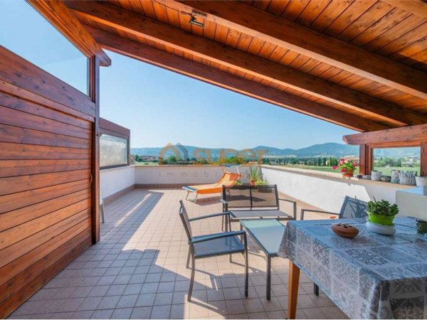 appartamento in vendita a Perugia in zona Fontignano