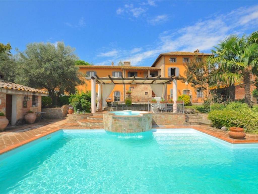 casa indipendente in vendita a Perugia in zona Elce