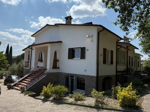 casa indipendente in vendita a Perugia in zona L'Olmo
