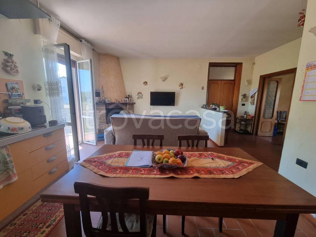 appartamento in vendita a Perugia in zona Villa Pitignano