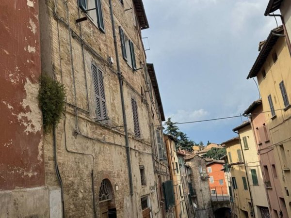 appartamento in vendita a Perugia in zona Elce