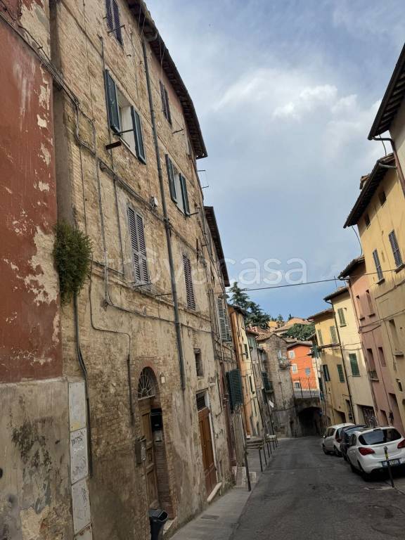 appartamento in vendita a Perugia in zona Centro Città