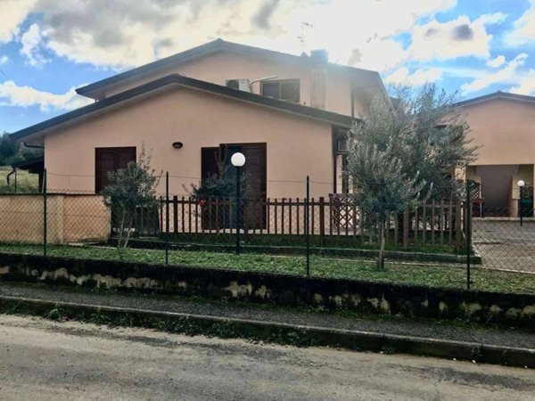 appartamento in vendita a Perugia in zona Solfagnano