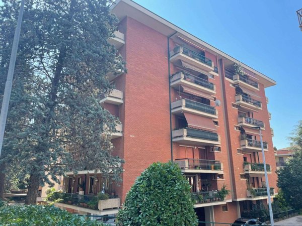appartamento in vendita a Perugia in zona Ferro di Cavallo