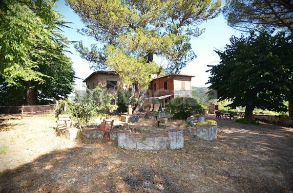 casa indipendente in vendita a Perugia in zona Ponte d'Oddi