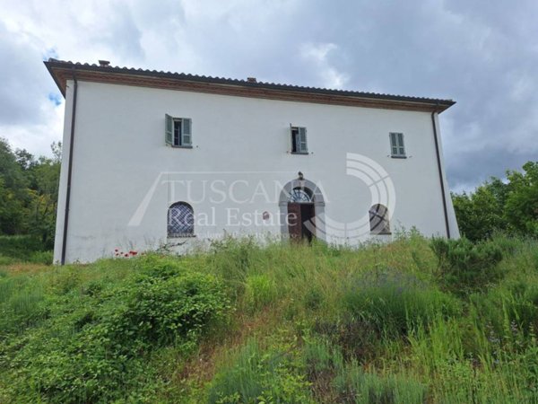 casa indipendente in vendita a Perugia in zona Parlesca