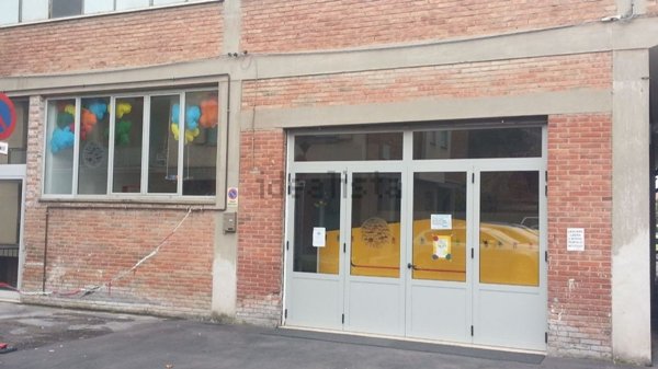 negozio in vendita a Perugia