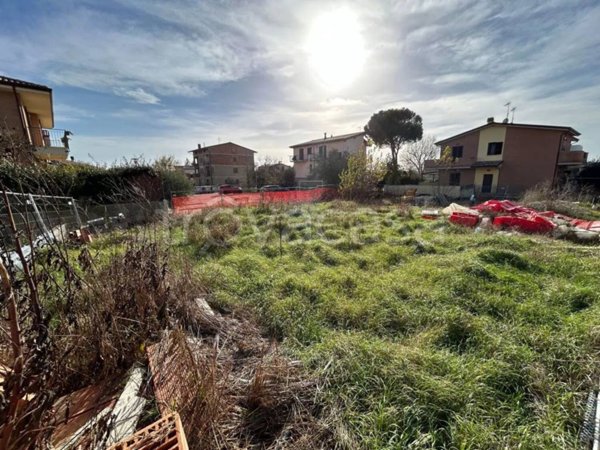 terreno agricolo in vendita a Perugia in zona Castel del Piano