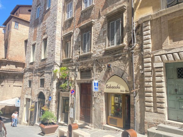 appartamento in vendita a Perugia in zona Centro Città