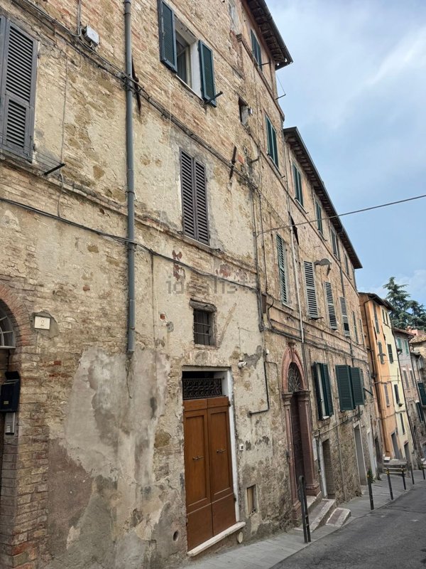 appartamento in vendita a Perugia in zona Centro Città