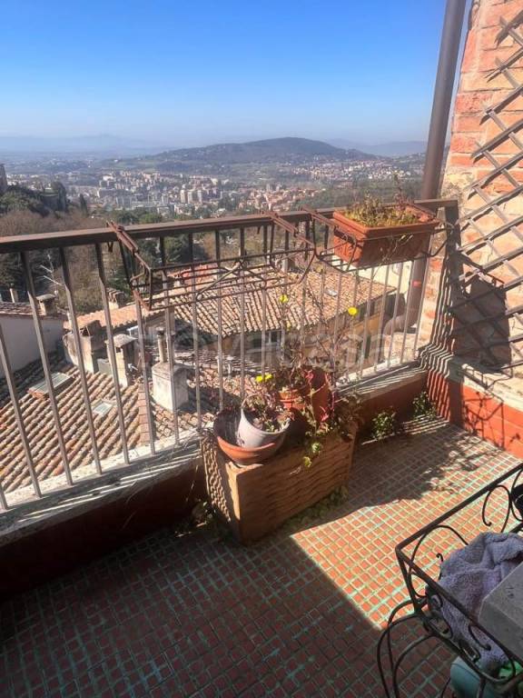 appartamento in vendita a Perugia in zona Centro Città