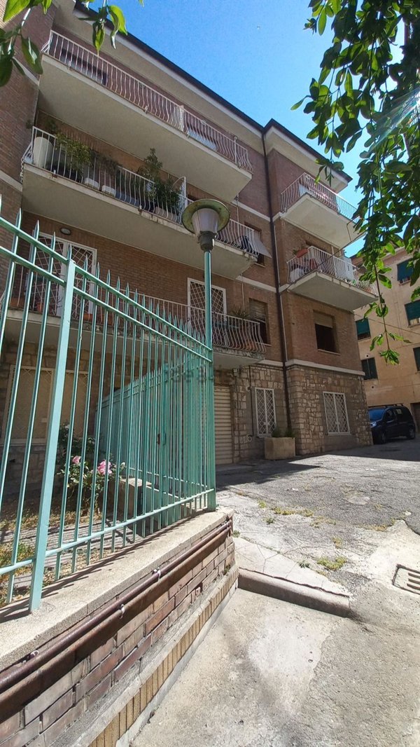 appartamento in vendita a Perugia in zona XX Settembre