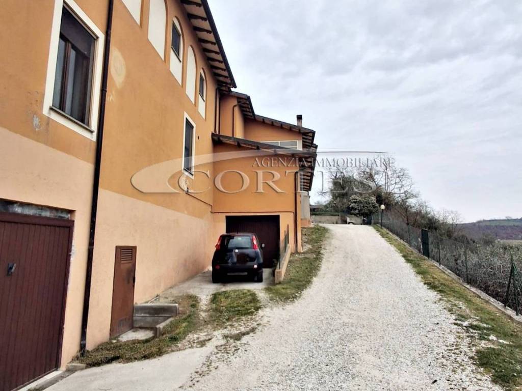 appartamento in vendita a Perugia in zona Casa del Diavolo