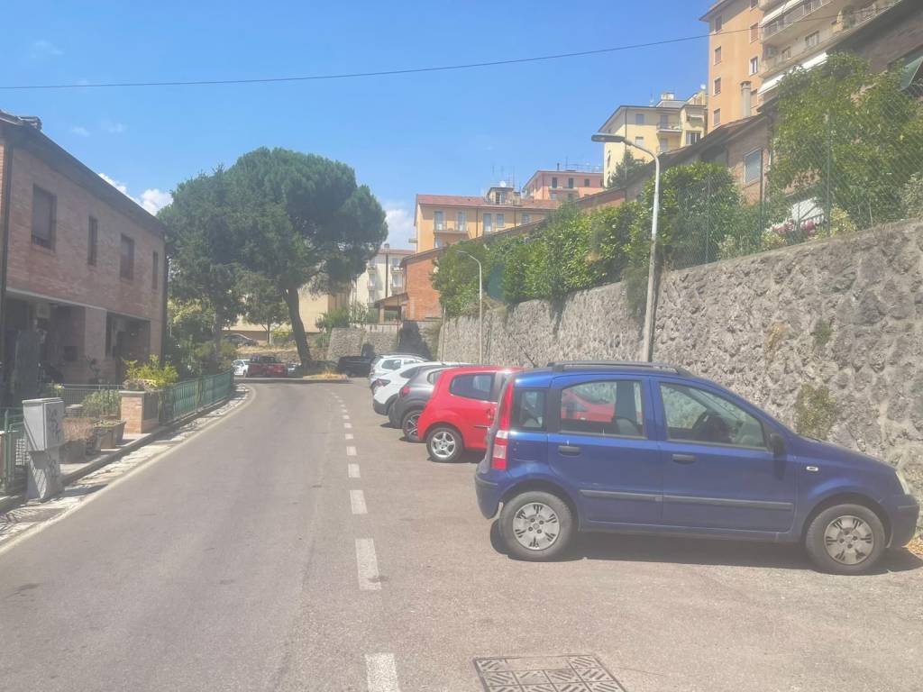 casa indipendente in vendita a Perugia in zona Elce
