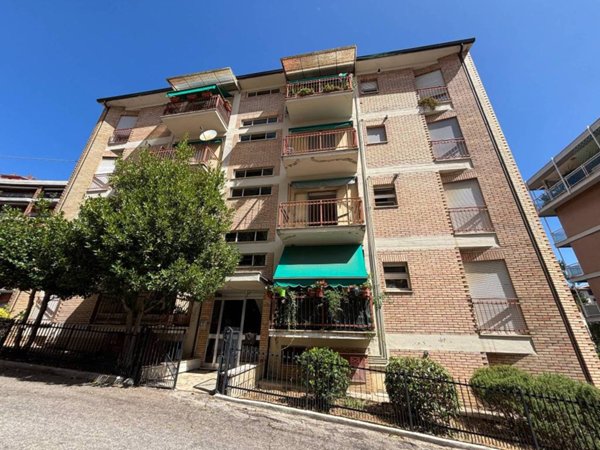 appartamento in vendita a Perugia in zona Monteluce