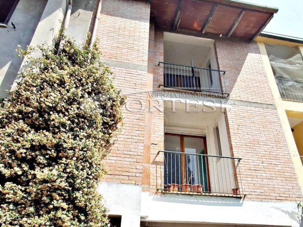 casa indipendente in vendita a Perugia in zona Ponte Valleceppi