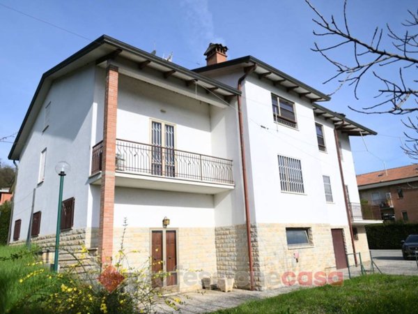 casa indipendente in vendita a Perugia in zona Ponte Valleceppi