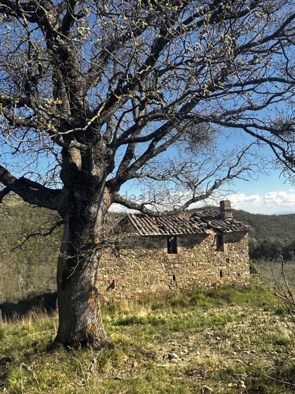 casale in vendita a Perugia