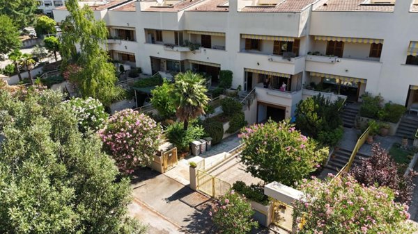 casa indipendente in vendita a Perugia in zona Santa Maria Rossa