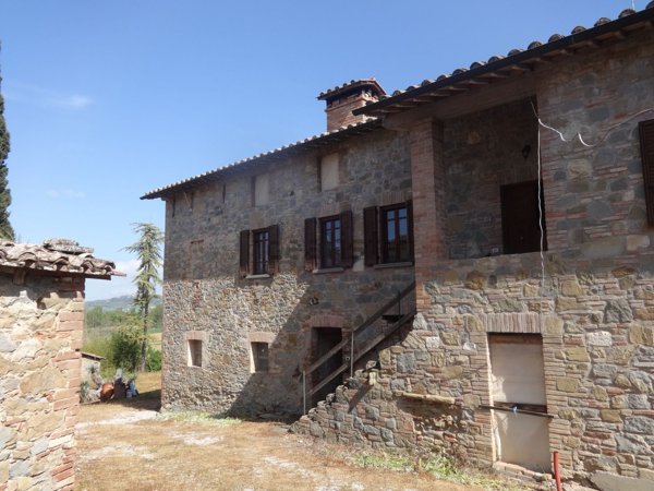casa indipendente in vendita a Perugia in zona Castel del Piano