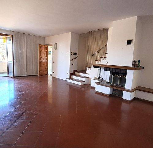 casa indipendente in vendita a Perugia in zona Prepo