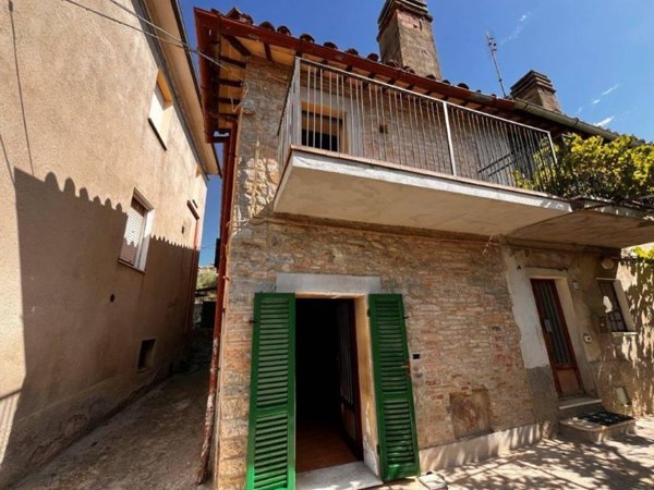 casa indipendente in vendita a Perugia in zona Castel del Piano