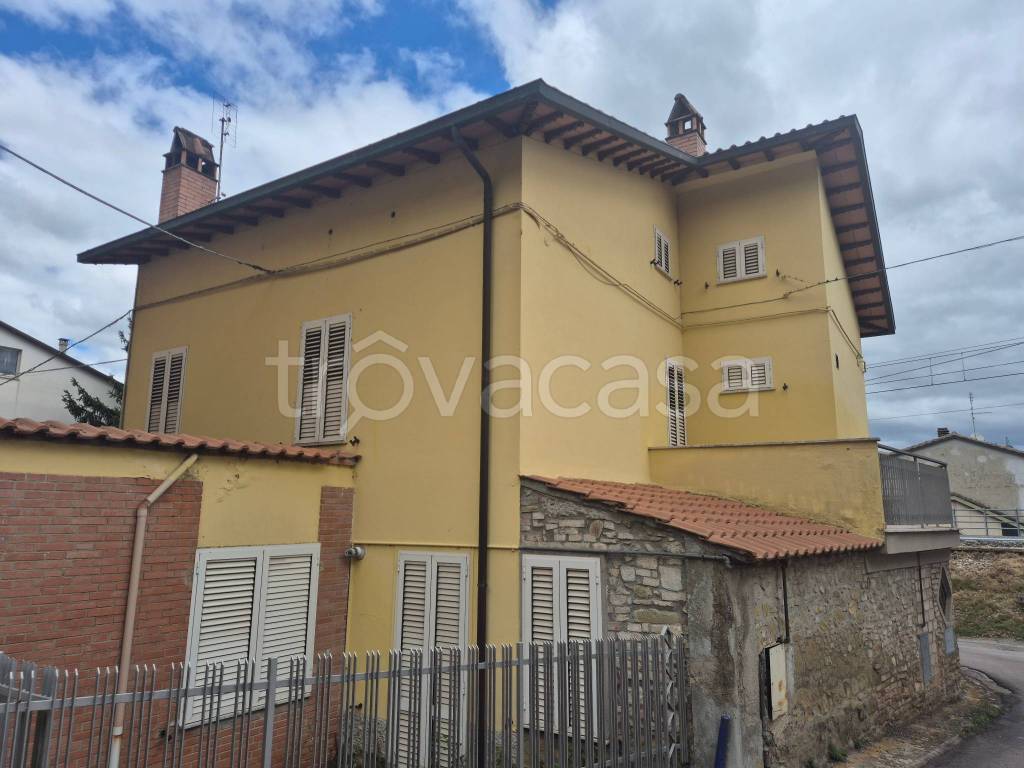 casa indipendente in vendita a Perugia in zona Pretola