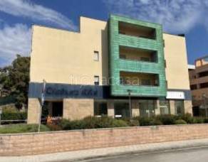 negozio in vendita a Perugia in zona L'Olmo