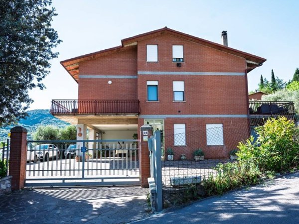 casa indipendente in vendita a Perugia in zona L'Olmo