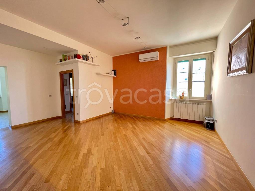 appartamento in vendita a Perugia in zona Filosofi