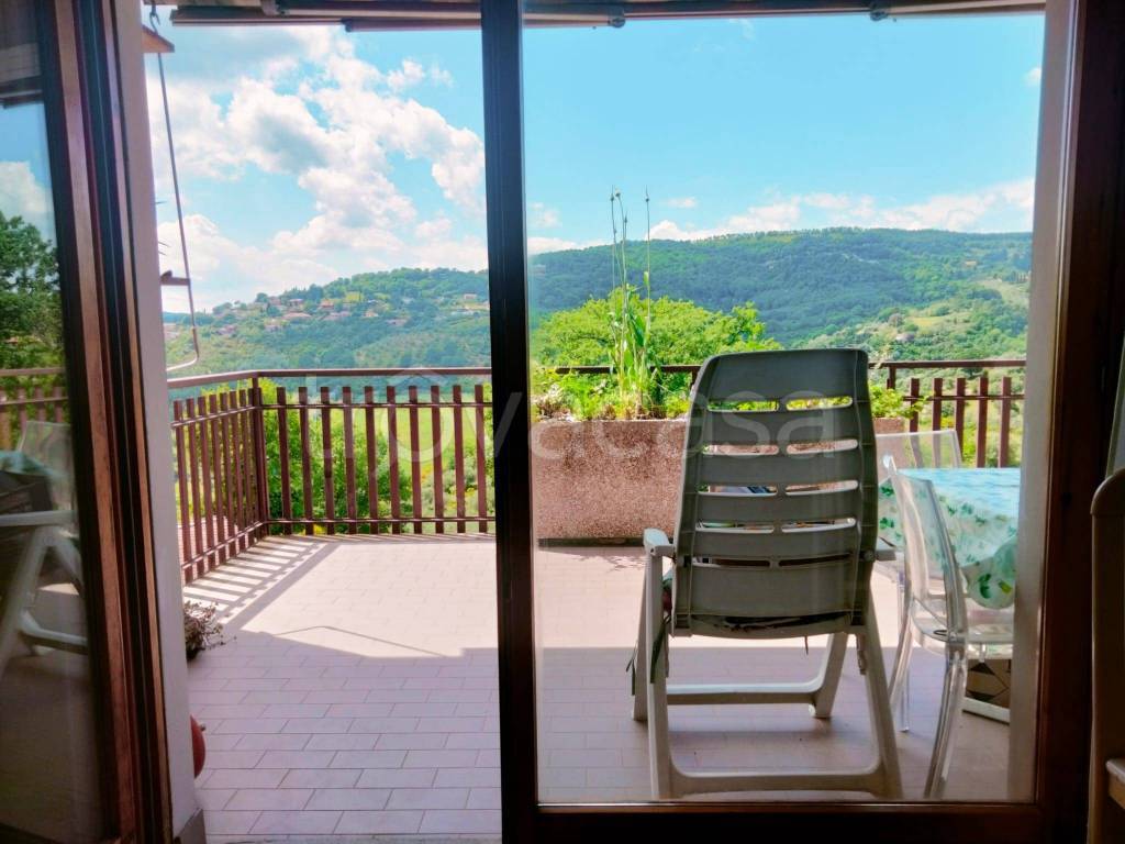 appartamento in vendita a Perugia in zona Montelaguardia