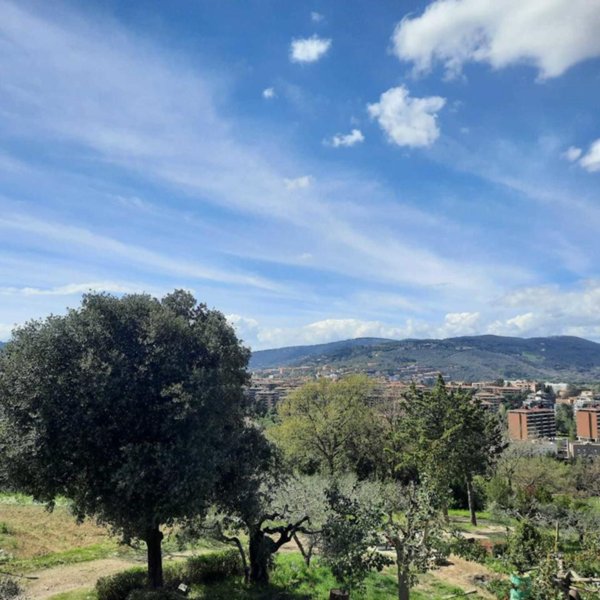 casa indipendente in vendita a Perugia in zona Prepo