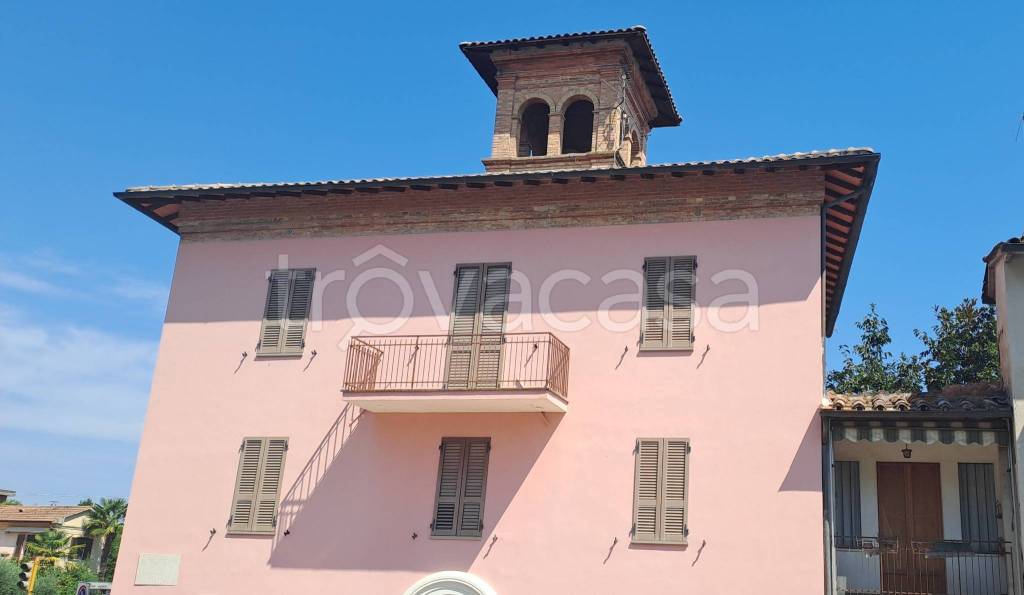 casa indipendente in vendita a Perugia in zona Santa Maria Rossa