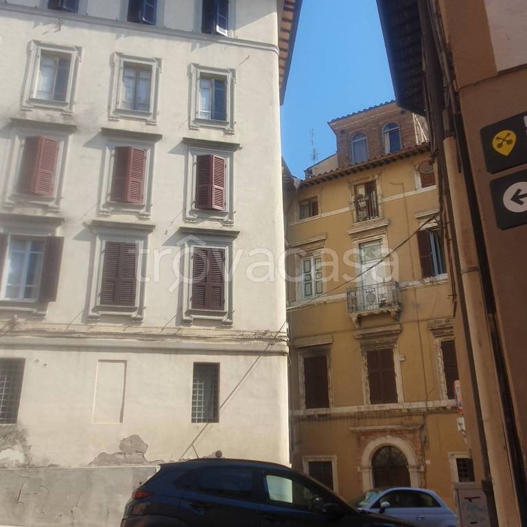 appartamento in vendita a Perugia in zona Centro Città
