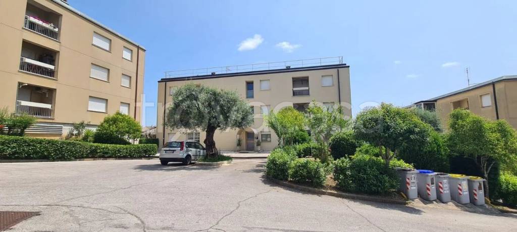 appartamento in vendita a Perugia in zona Ferro di Cavallo