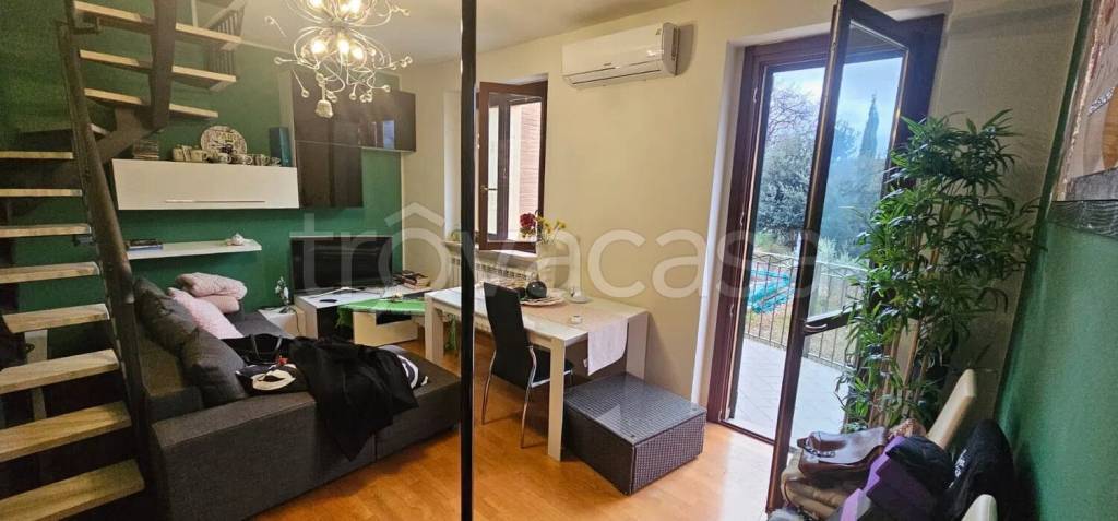 appartamento in vendita a Perugia in zona Pila