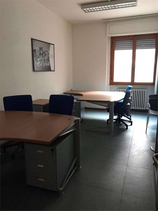 ufficio in vendita a Perugia in zona Prepo