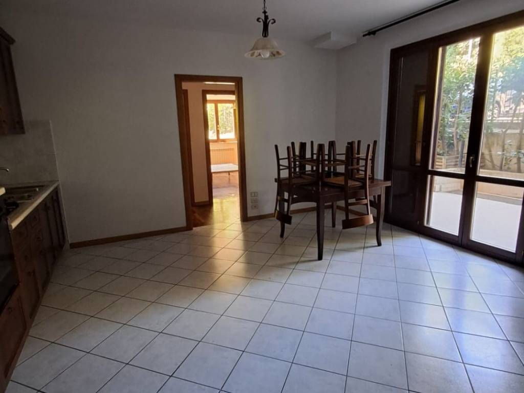 appartamento in vendita a Perugia in zona Collestrada