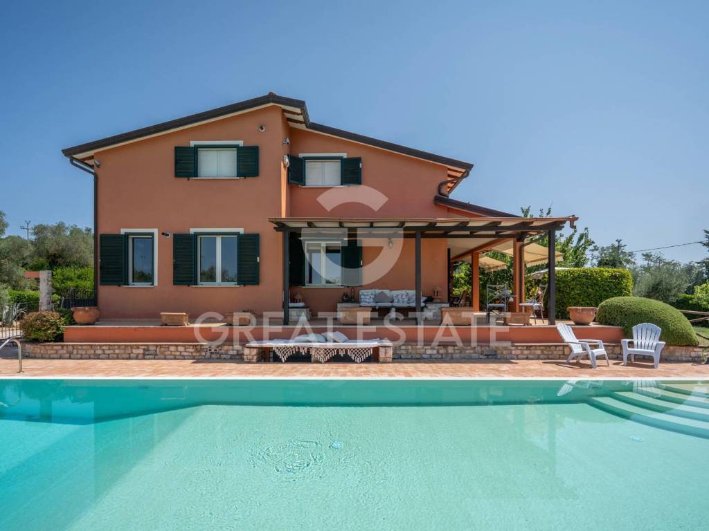 casa indipendente in vendita a Perugia in zona Elce