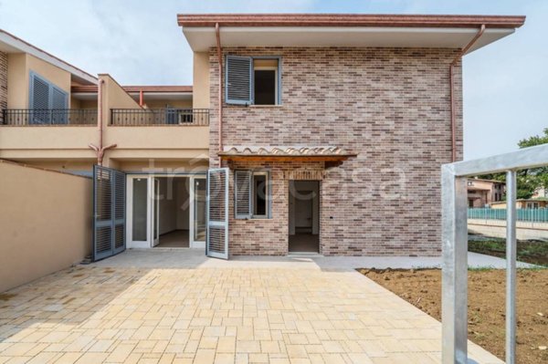 casa indipendente in vendita a Perugia in zona San Martino In Campo