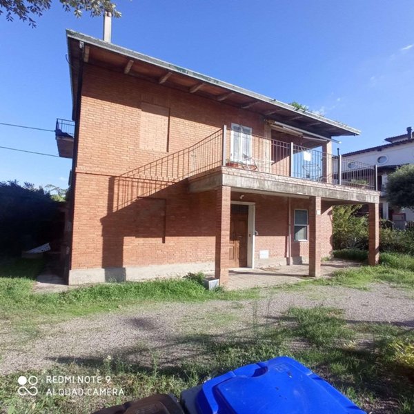 casa indipendente in vendita a Perugia in zona San Martino In Campo