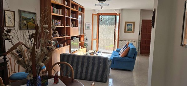 casa indipendente in vendita a Perugia in zona San Fortunato