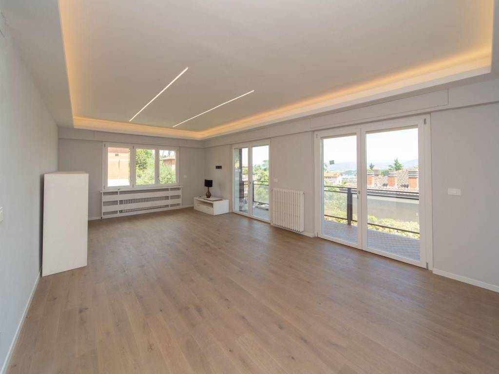 appartamento in vendita a Perugia in zona Montebello