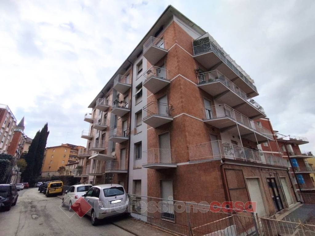 appartamento in vendita a Perugia in zona Elce
