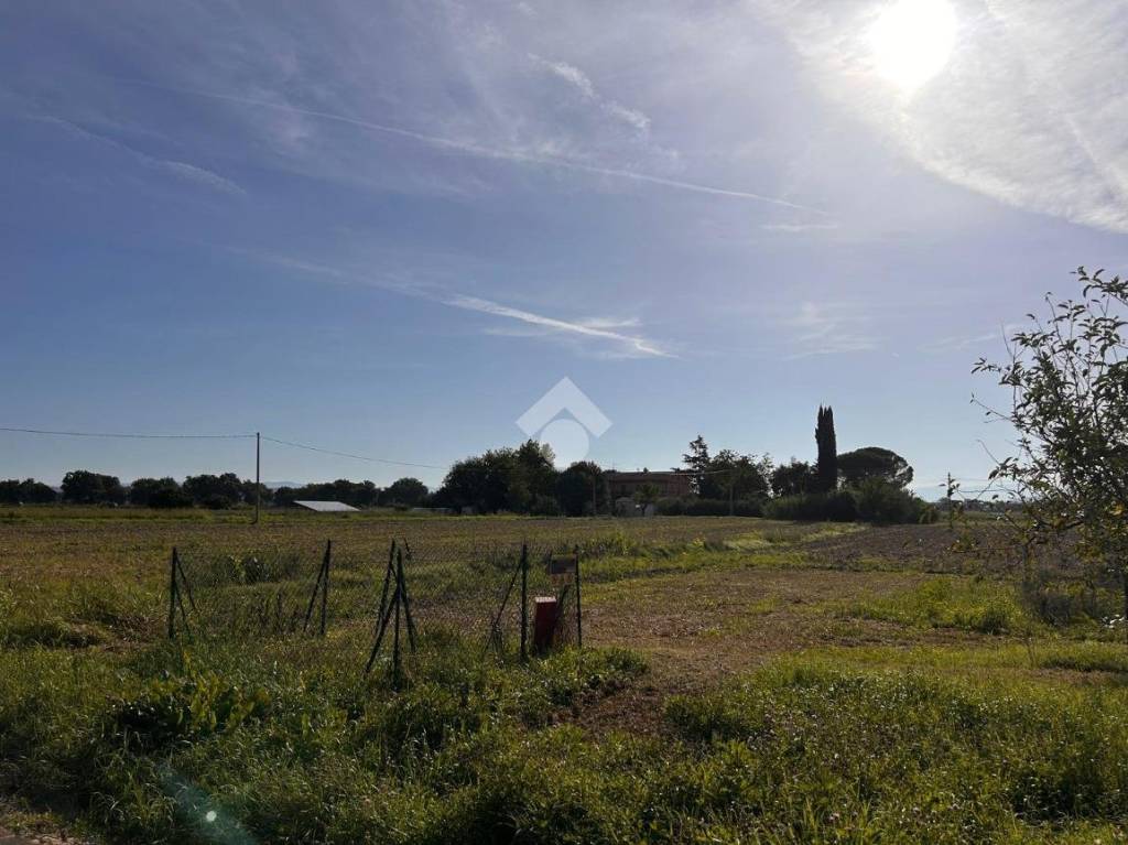 terreno agricolo in vendita a Perugia in zona San Martino In Campo