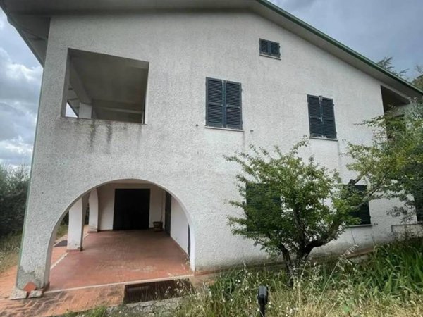 casa indipendente in vendita a Perugia in zona Elce
