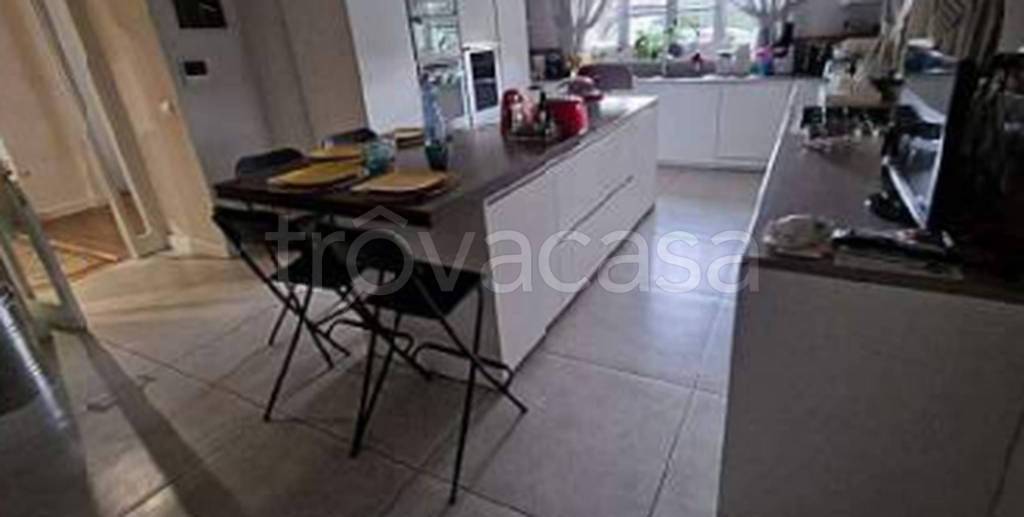 appartamento in vendita a Perugia in zona Montebello